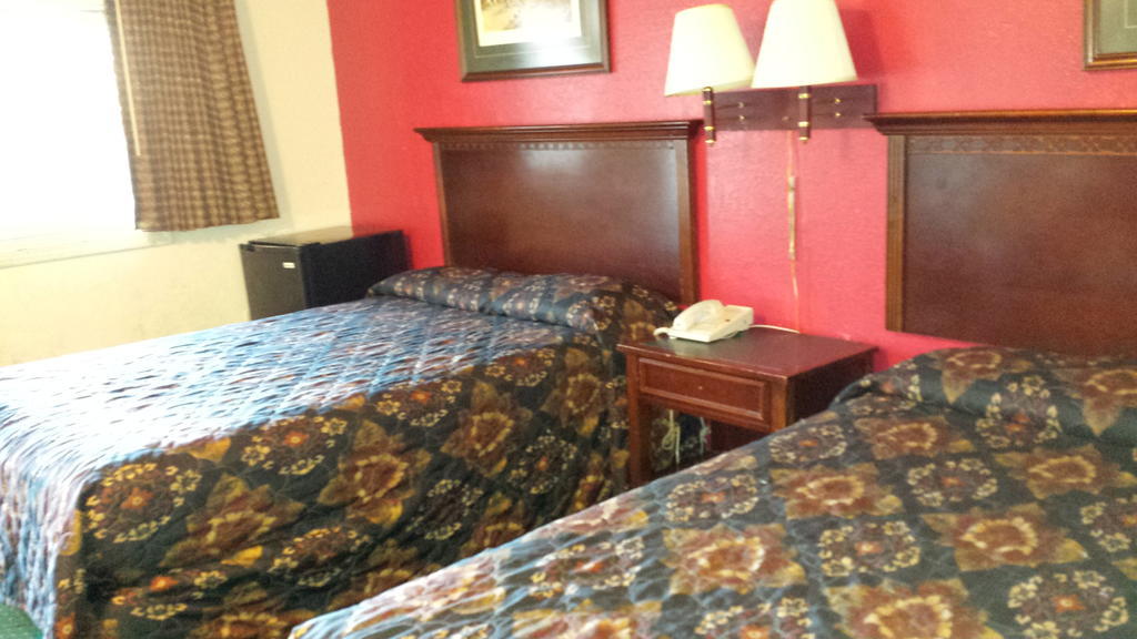 Hallmark Motel Motel Cinnaminson